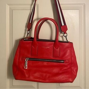 Marc Jacobs red leather Gotham East-West bag with strap ❣️